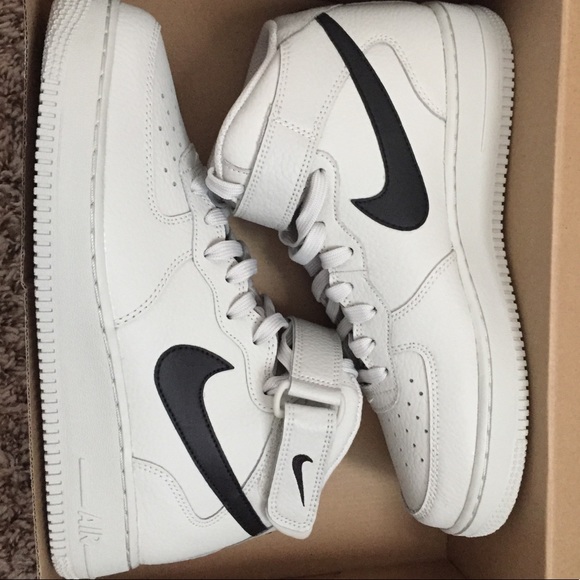 nike air force 1 mid size 7